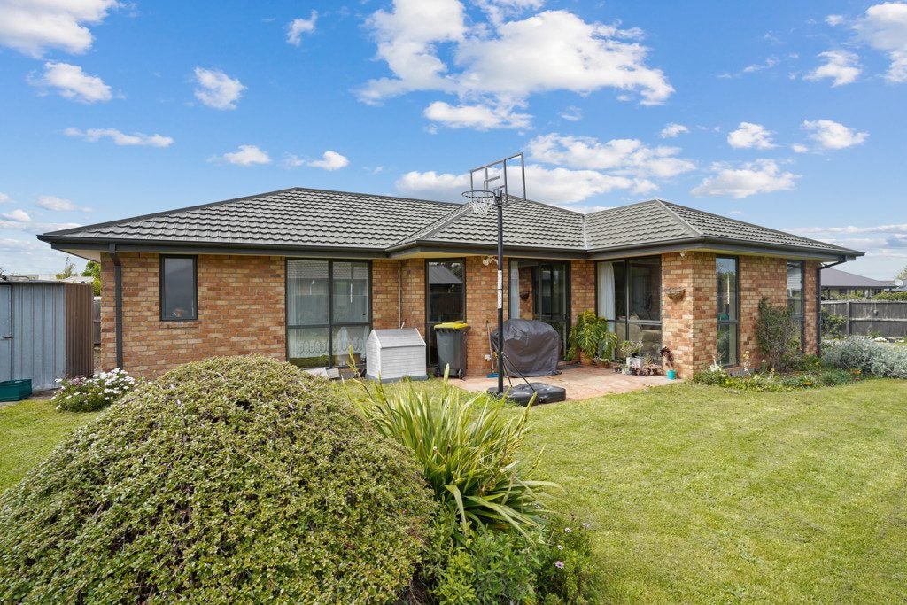 20 Mustang Avenue, Wigram, Christchurch - Carousel 2