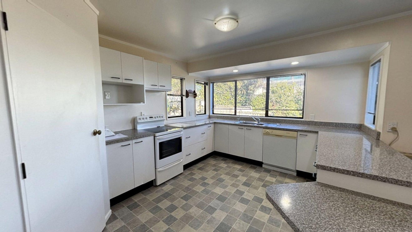 123A Winara Avenue, Waikanae, Waikanae - Carousel 2