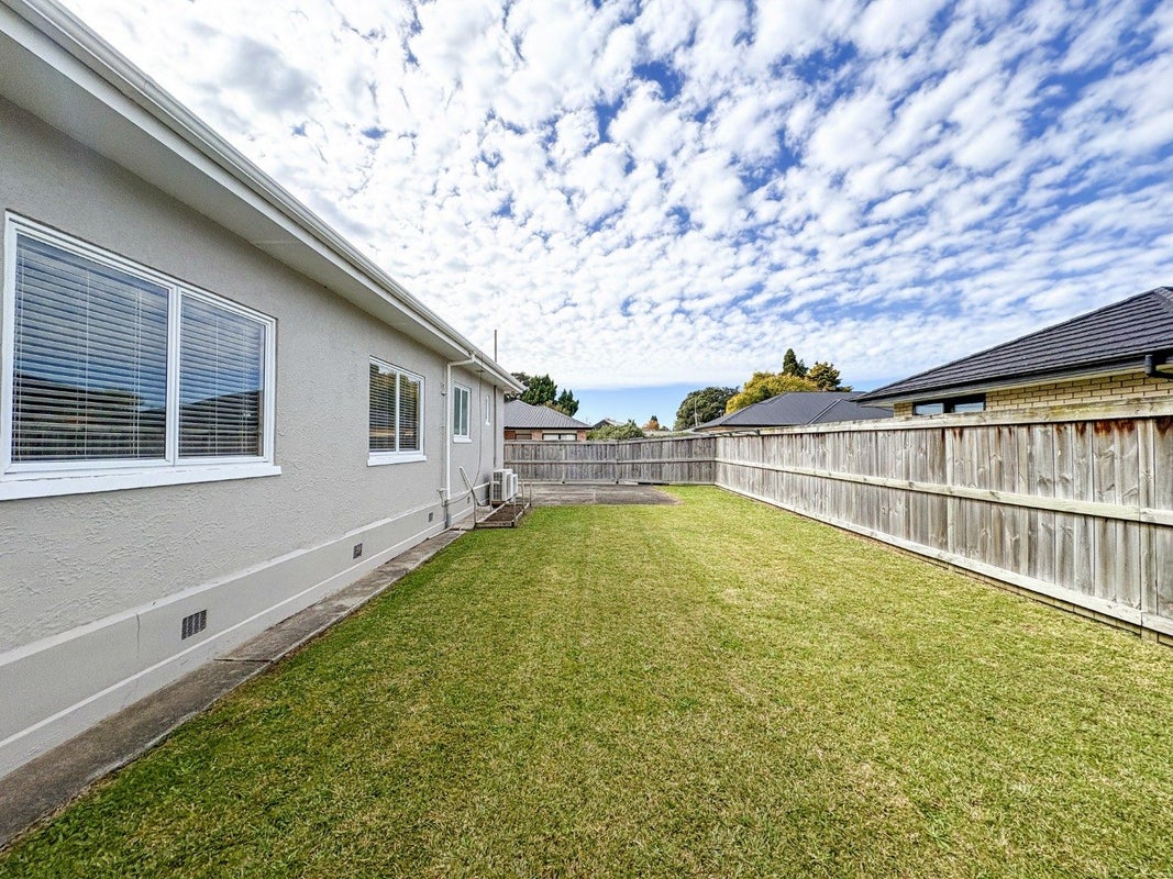 9 Windsor Road, Maeroa, Hamilton - Carousel 16