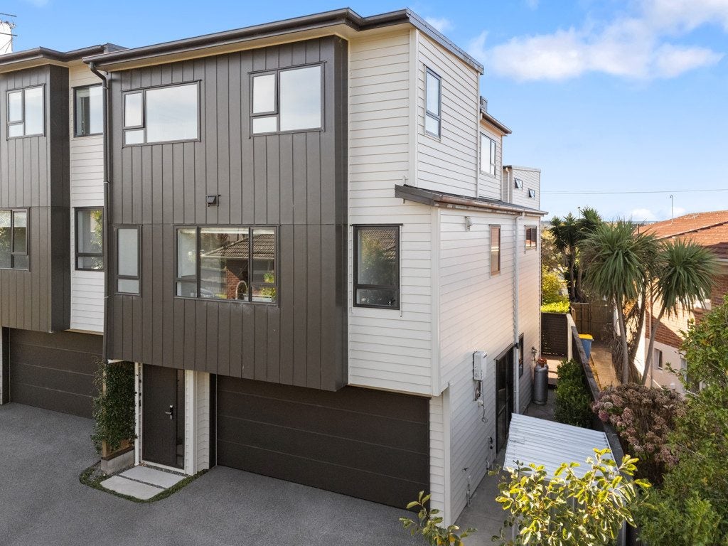 4D Fowler Street, Northcote, Auckland - Carousel 2