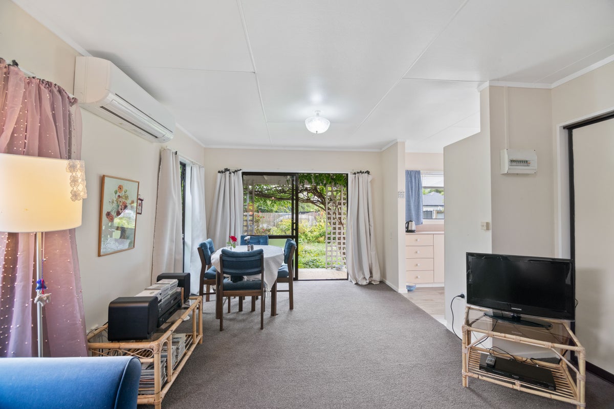 156 Tipahi Street, Nelson South, Nelson - Carousel 2