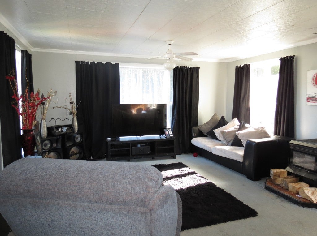 173 Paterson Street, Aramoho, Whanganui - Carousel 2