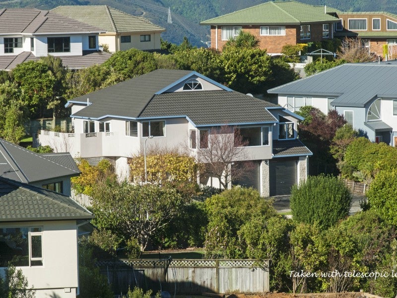189 Tirohanga Road, Tirohanga, Lower Hutt - Carousel 20