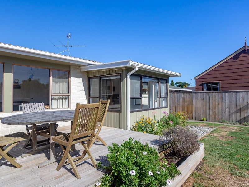48B Andrew Street, Waikanae, Waikanae - Carousel 2