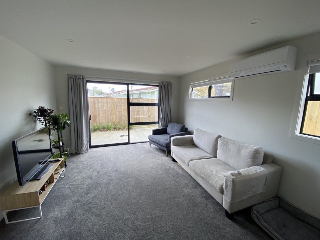 3/489 Riverside Drive, Fairfield, Lower Hutt - Carousel 1