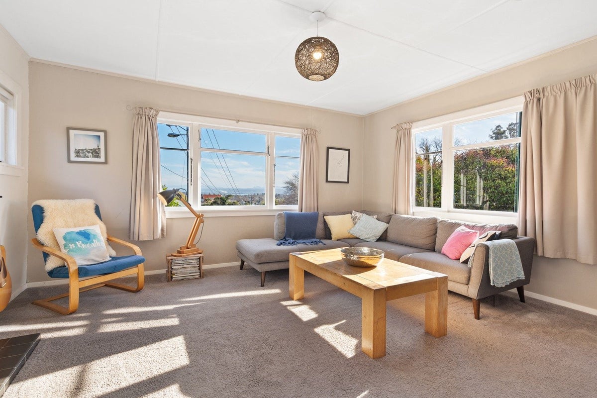 15 Kowhai Avenue, Annesbrook, Nelson - Carousel 2