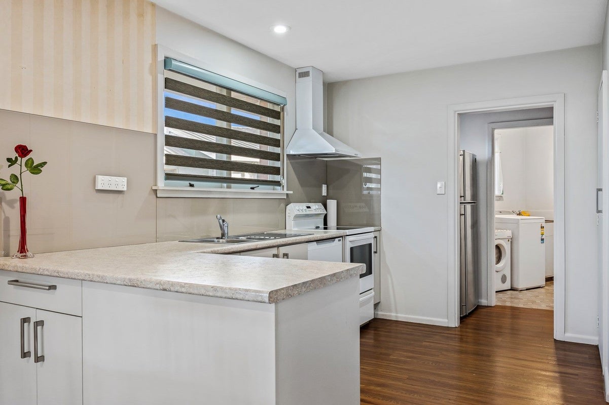 6 Brookby Crescent, Avonhead, Christchurch - Carousel 2