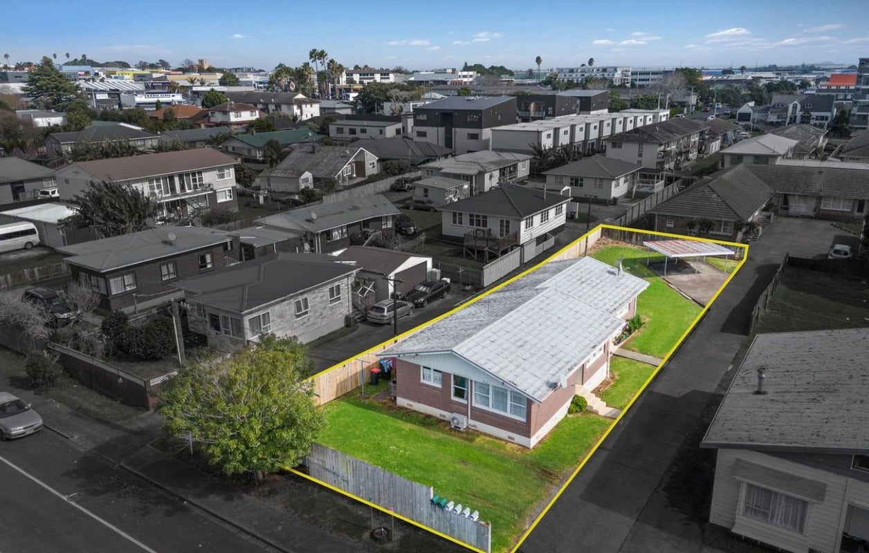 17 Church Street, Northcote Point, Auckland - Carousel 2