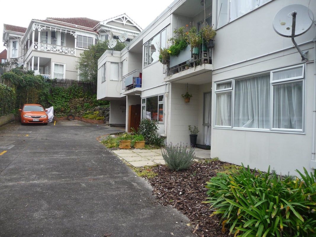 11/48 Esplanade Road, Mount Eden, Auckland - Carousel 2