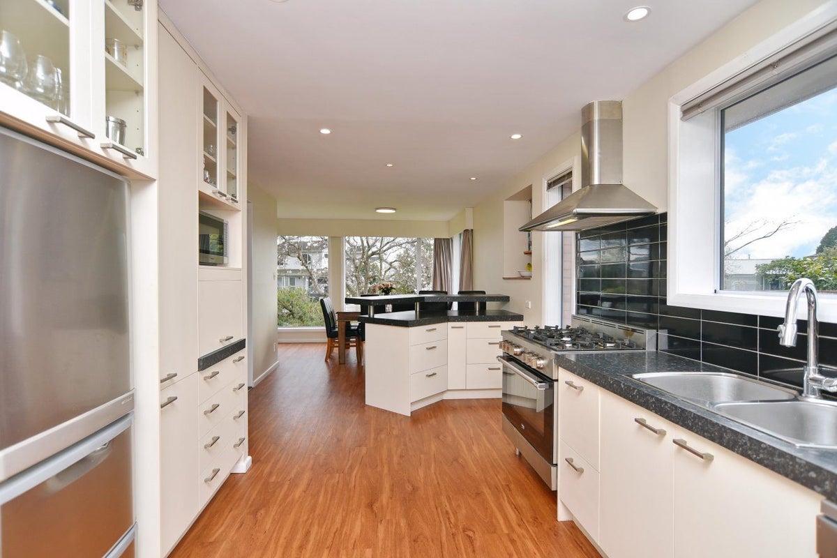 177 Maidstone Road, Avonhead, Christchurch - Carousel 2