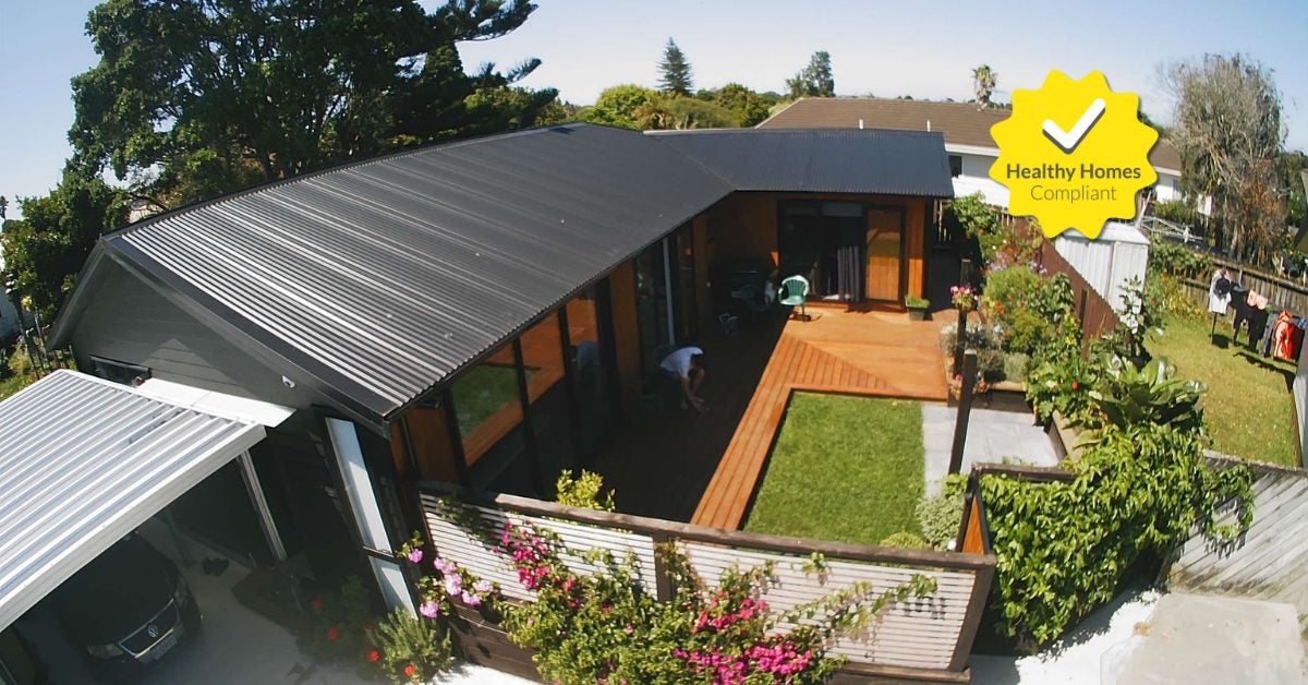 2/10 Etherton Drive, Weymouth, Auckland - Carousel 1