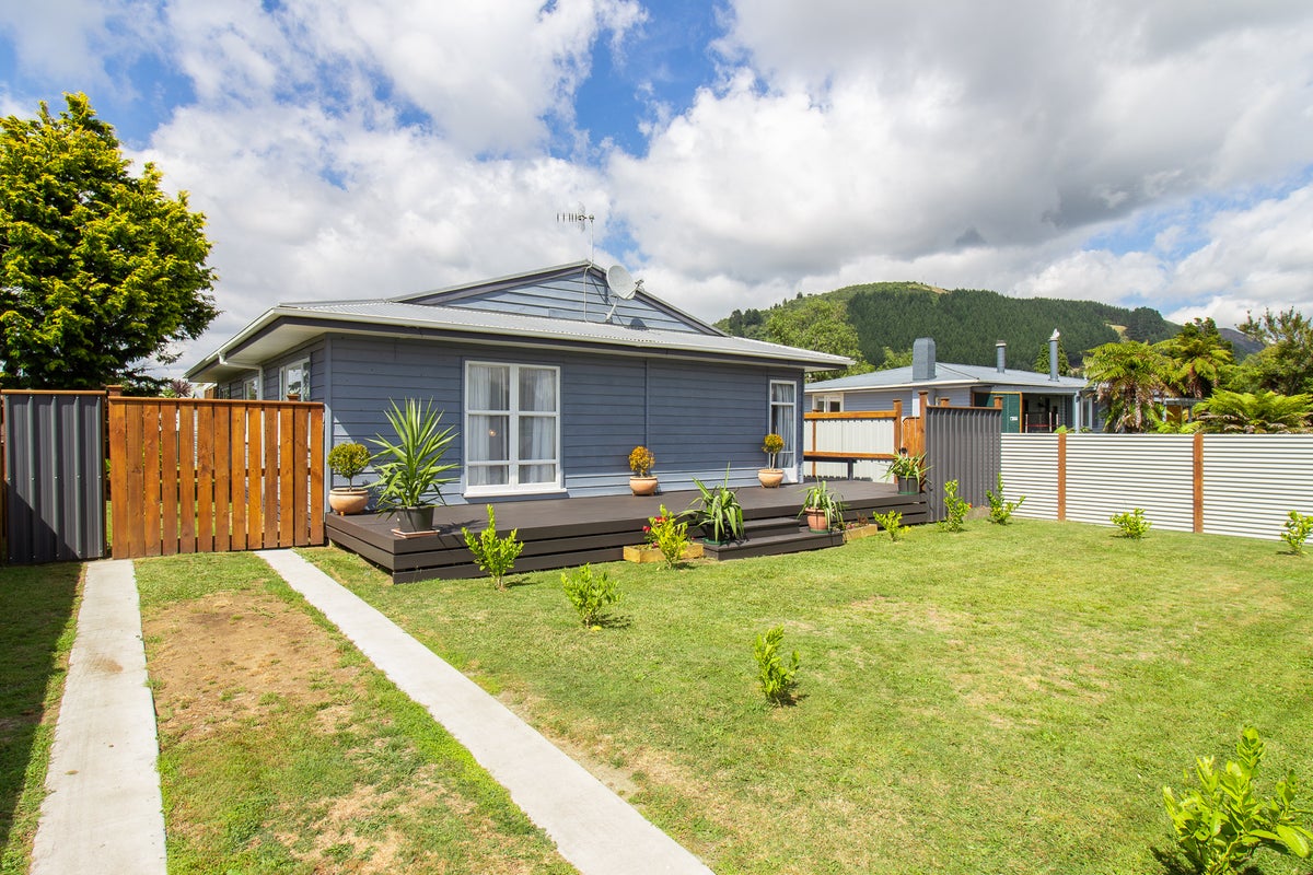 15 Beaumont Road, Ngongotaha, Rotorua - Carousel 1