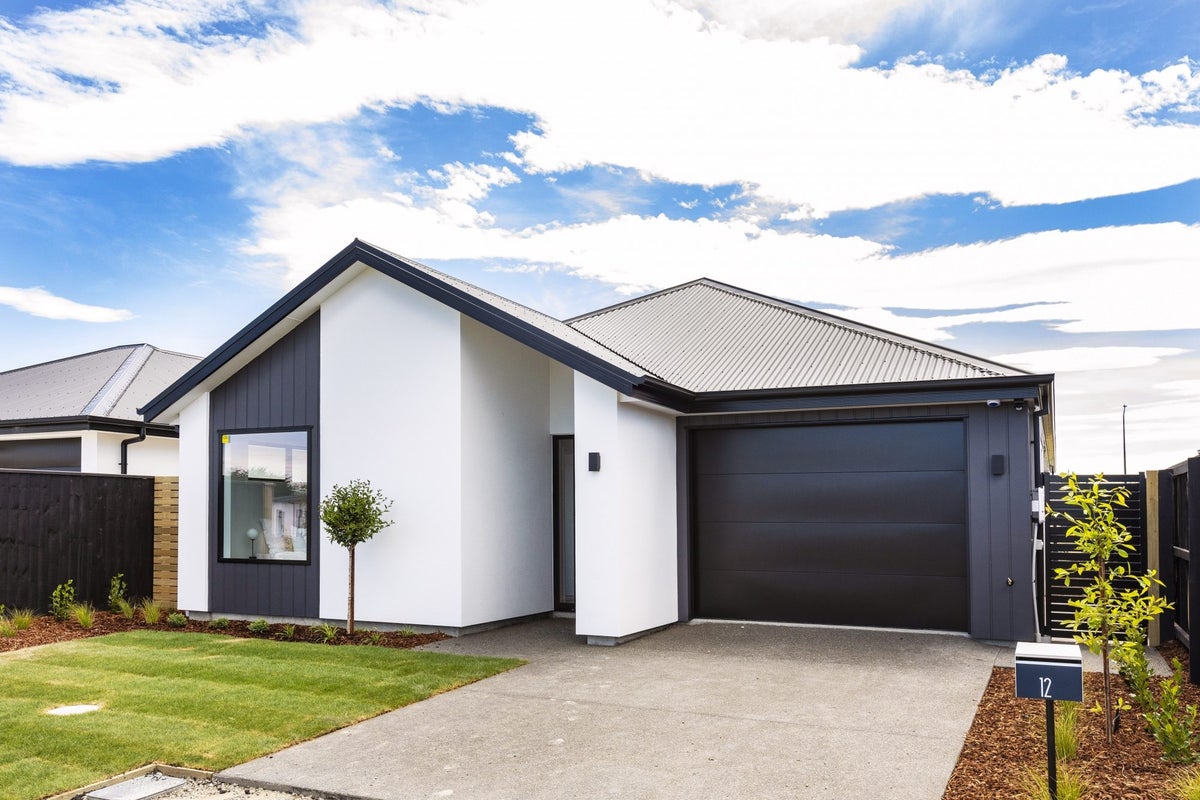 12 Hiller Green Street, Halswell, Christchurch - Carousel 1