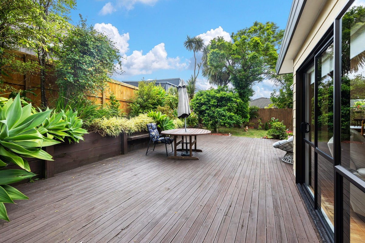 446F West Coast Road, Glen Eden, Auckland - Carousel 2