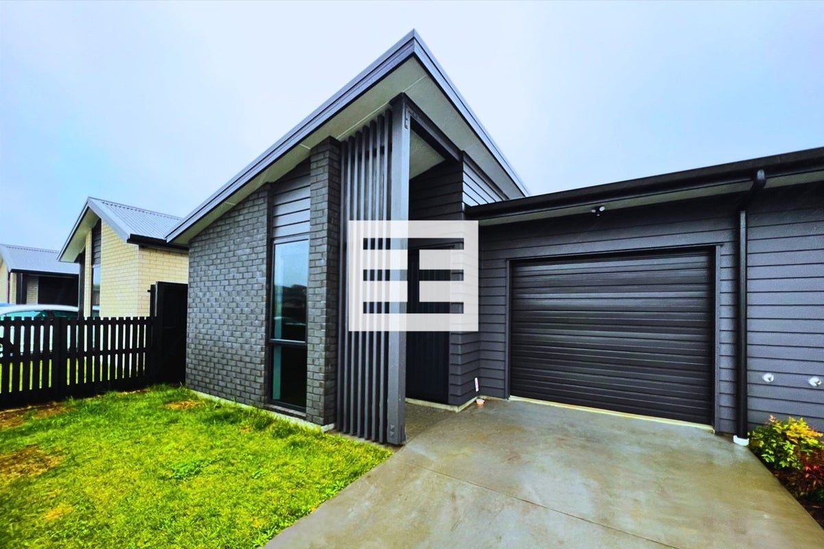 16 Inaka Place, Poike, Tauranga - Carousel 1
