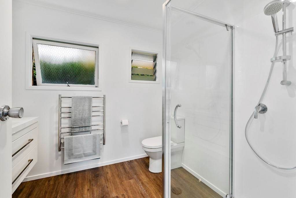 4/8 Rewa Road, Three Kings, Auckland - Carousel 12