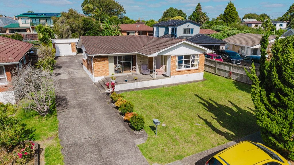 59 Woolfield Road, Papatoetoe, Auckland - Carousel 2