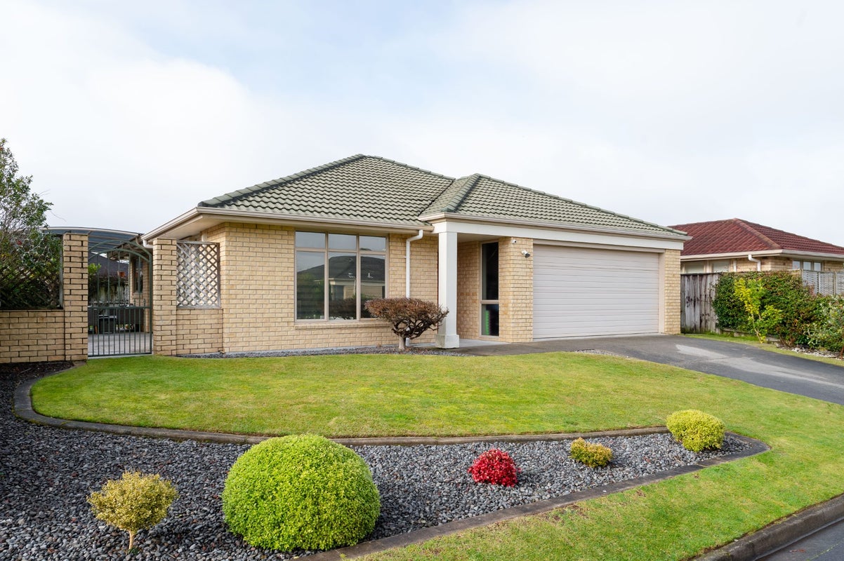 3 Grevillea Place, Melville, Hamilton - Carousel 1
