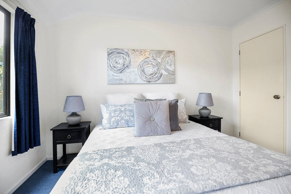 12A Bronte Place, Leamington, Cambridge - Carousel 26