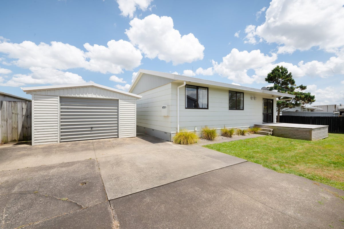 110B Tawa Street, Melville, Hamilton - Carousel 1
