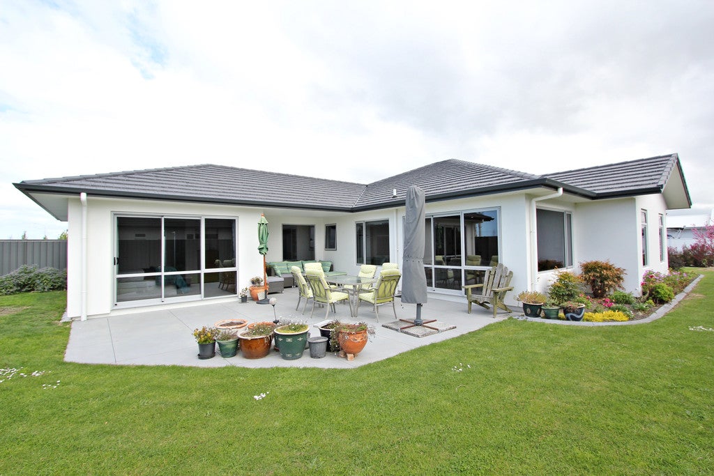 25 Pukaki Place, Poraiti, Napier - Carousel 2
