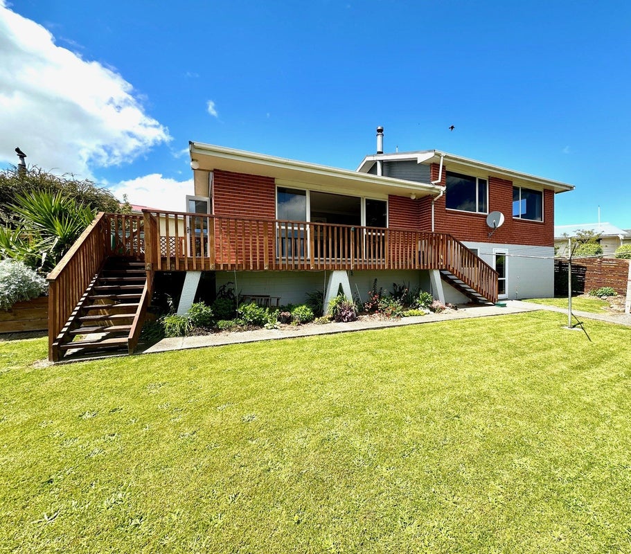29 Totara Avenue, Balclutha - Carousel 1