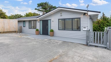 17A Lomita Road, Johnsonville, Wellington - Carousel 1
