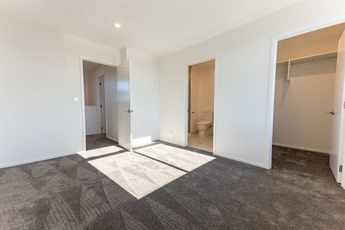 2/338 Cashel Street, Christchurch Central, Christchurch - Carousel 11