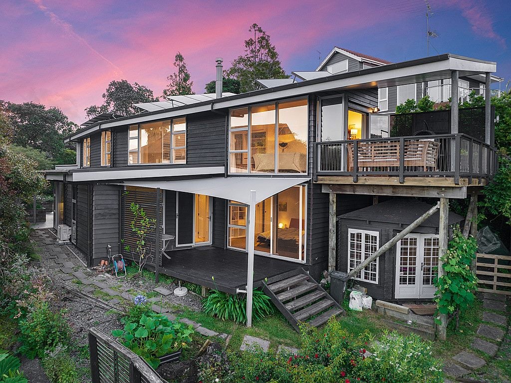 28 Arapito Road, Titirangi, Auckland - Carousel 2
