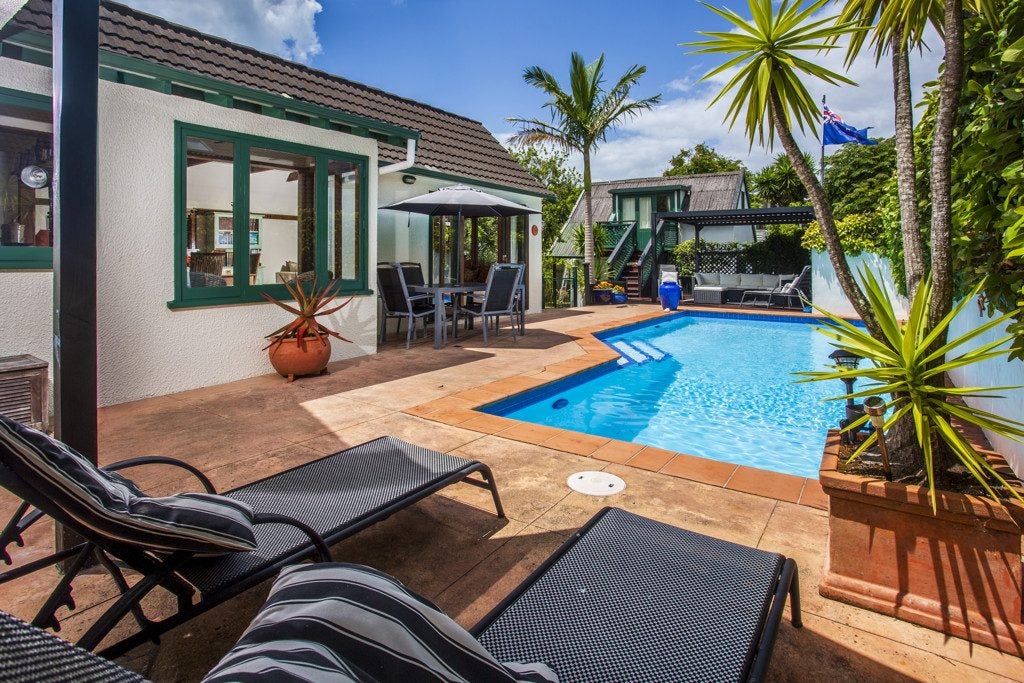 131A Vauxhall Road, Narrow Neck, Auckland - Carousel 2
