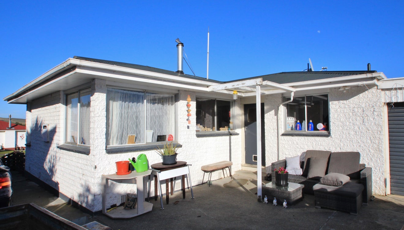 73 Walker Crescent, East Gore, Gore - Carousel 2