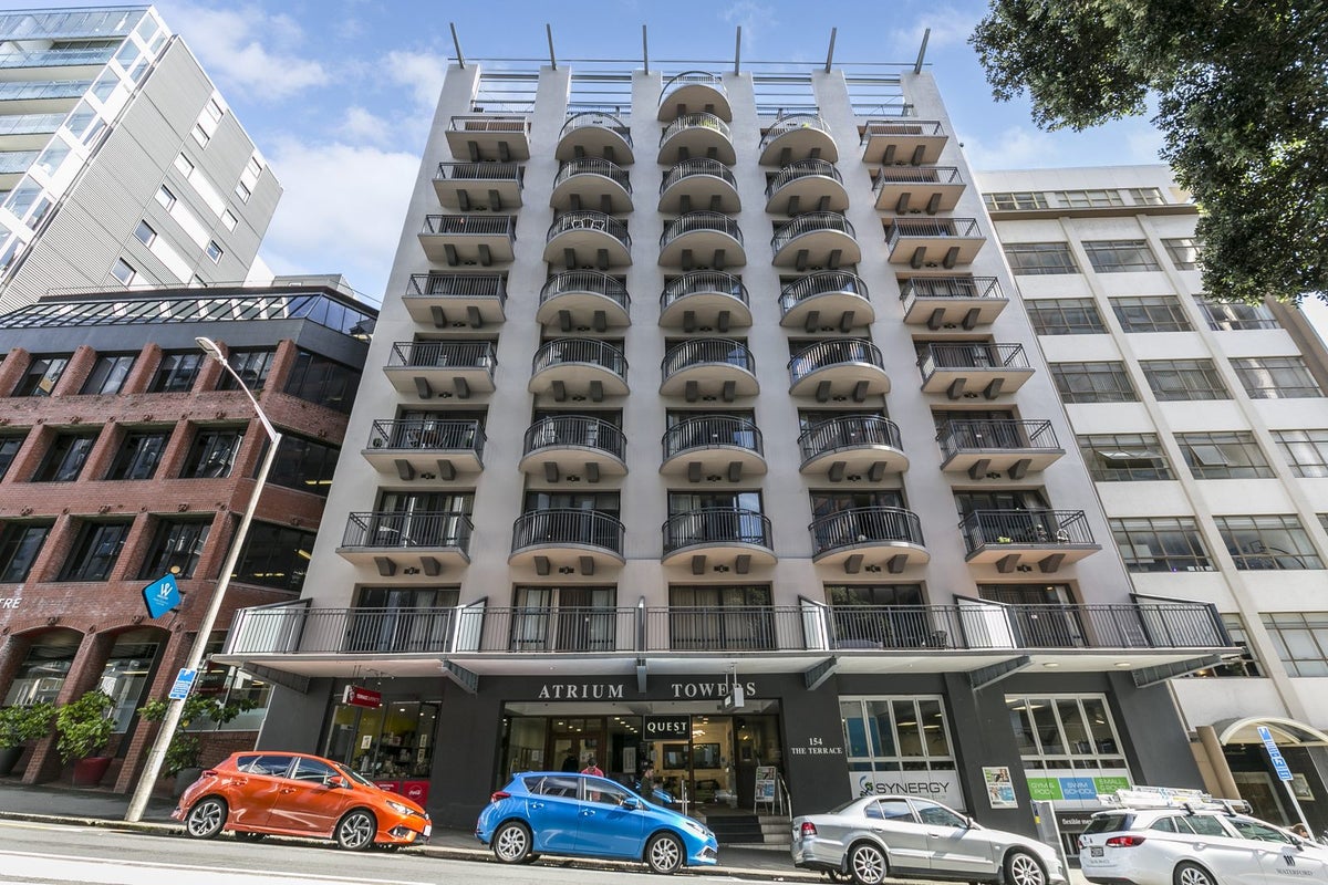7I/154 The Terrace, Wellington Central, Wellington - Carousel 2