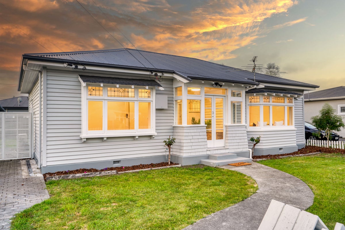 17 Squire Street, Mairehau, Christchurch - Carousel 2