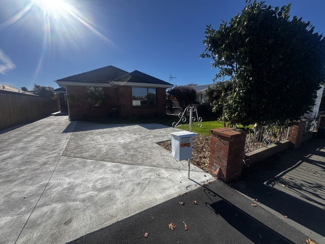 220 Harewood Road, Bishopdale, Christchurch - Carousel 1