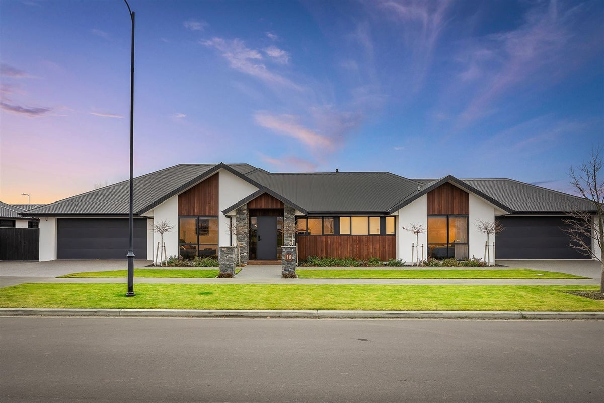 18 Walter Case Drive, Casebrook, Christchurch - Carousel 1