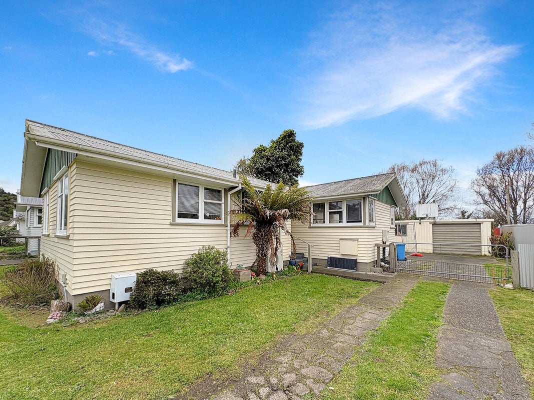 44 Mitchell Street, Aramoho, Whanganui - Carousel 1