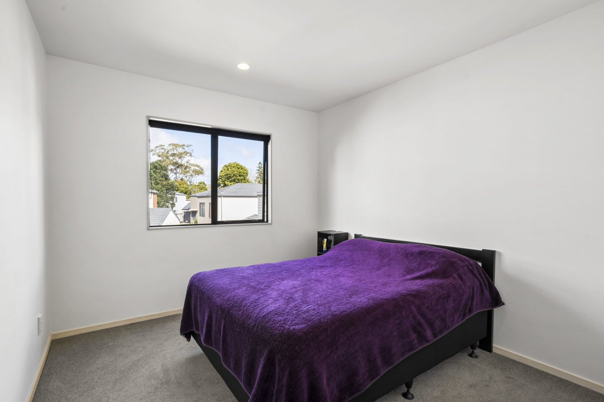 39 Rakich Place, Henderson, Auckland - Carousel 13
