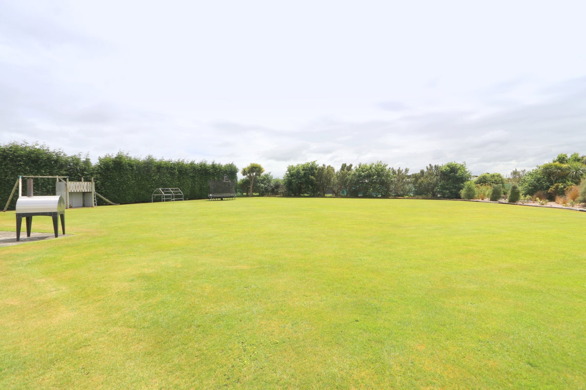 78C Black Road, Otatara - Carousel 35