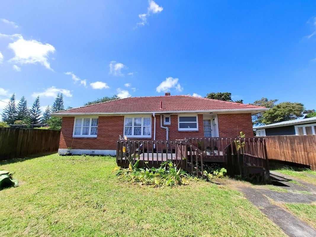 78A Swanson Road, Henderson, Auckland - Carousel 1