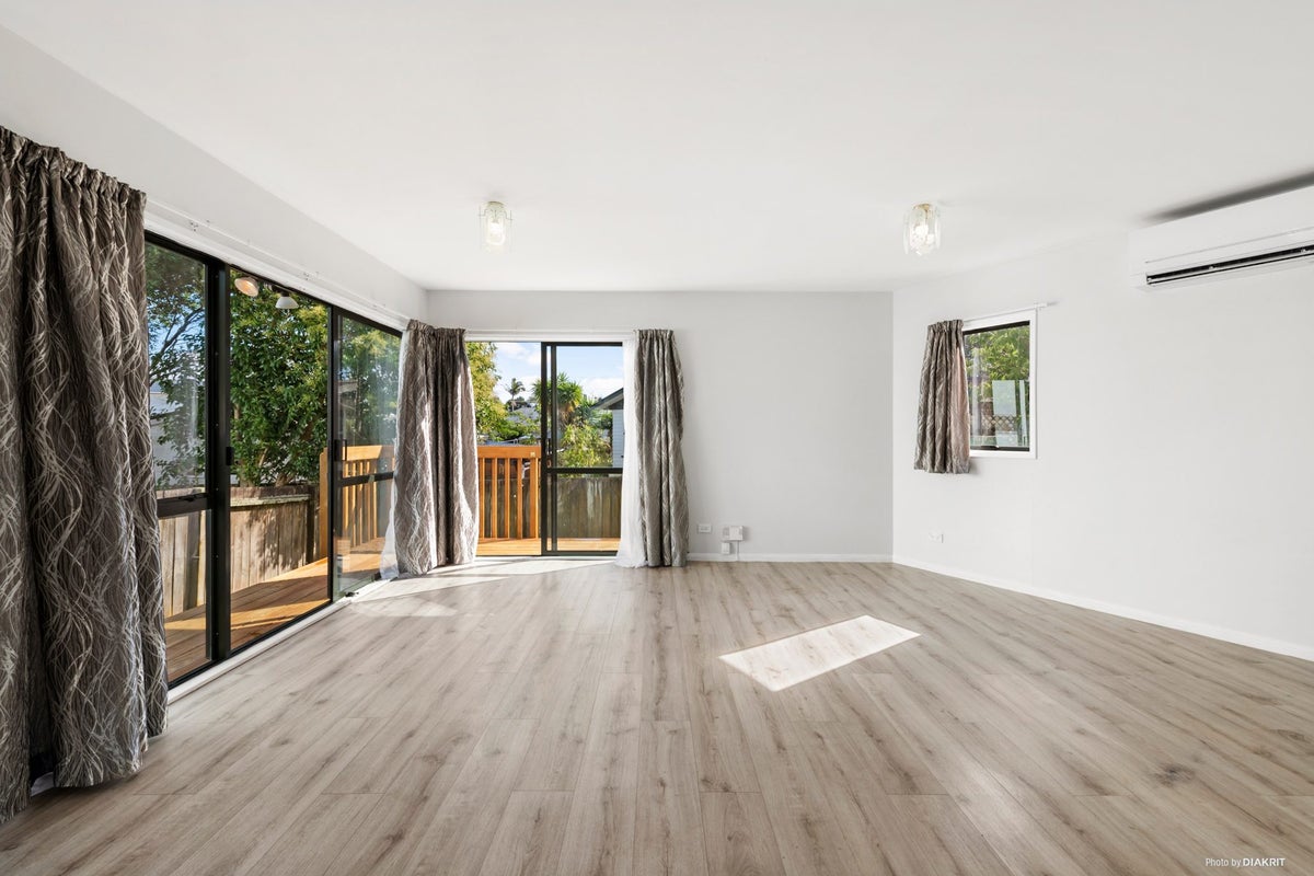 0 Saint Georges Road, GLASNEVIN, AMBERLEY - Carousel 1
