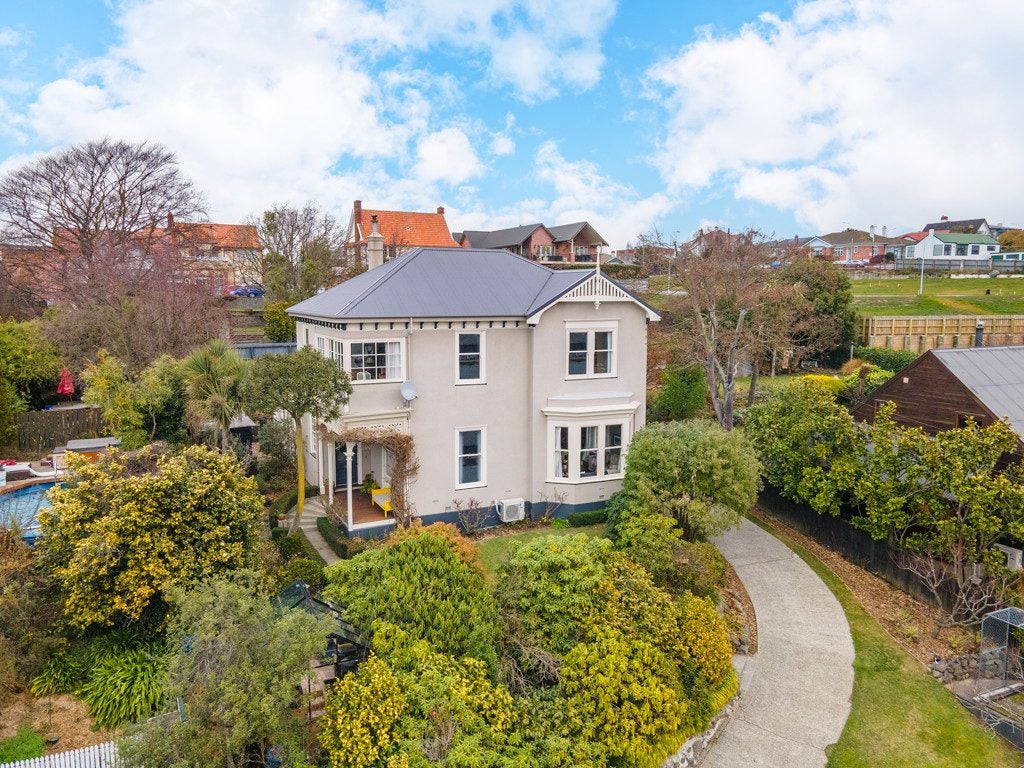 22 Beverley Road, Maori Hill, Timaru - Carousel 1