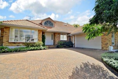 18 Bronte Place, Somerville, Auckland - Carousel 1