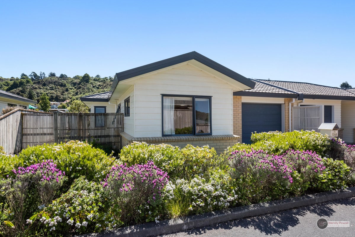 134B Stokes Valley Road, Stokes Valley, Lower Hutt - Carousel 21