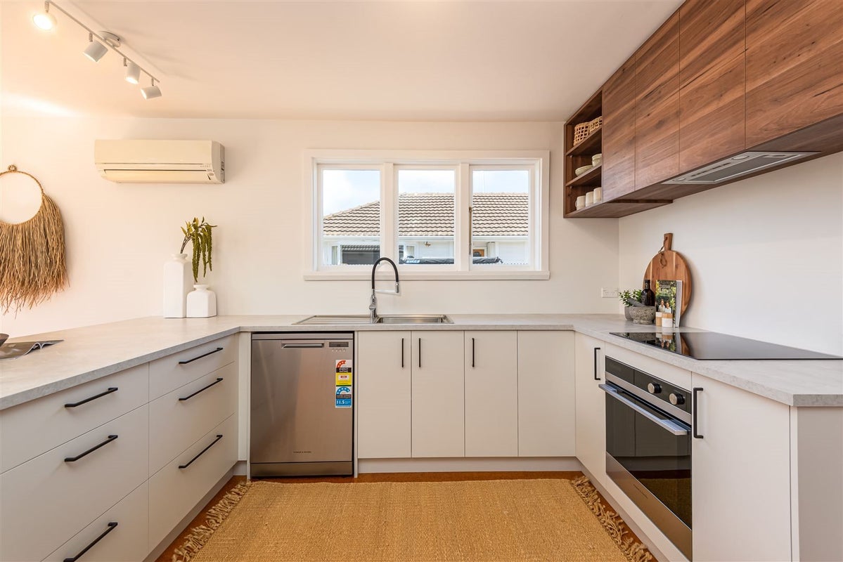 7 Ravenna Street, Avonhead, Christchurch - Carousel 2