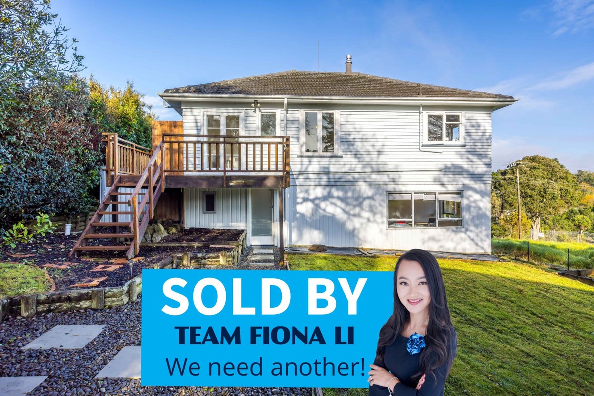 7 Chamberlain Road, Massey, Auckland - Carousel 1