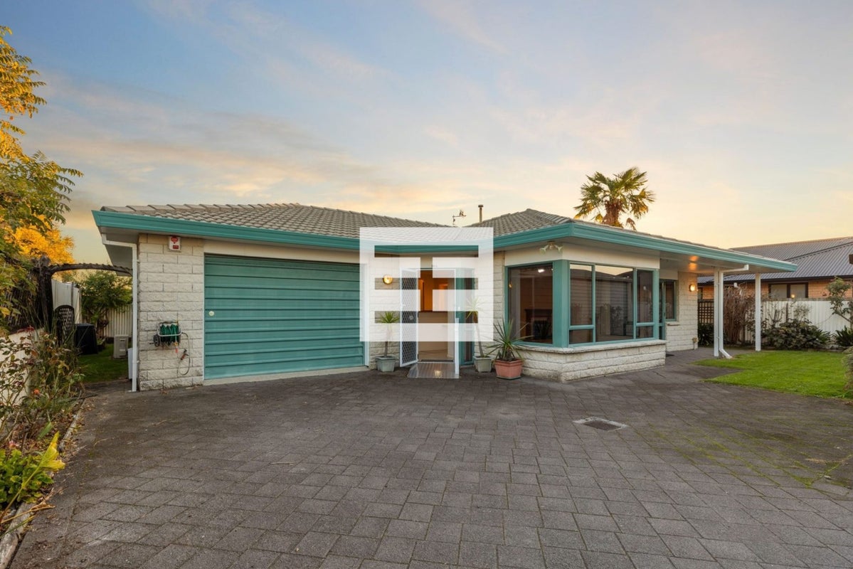 36A Emmett Street, Greerton, Tauranga - Carousel 1