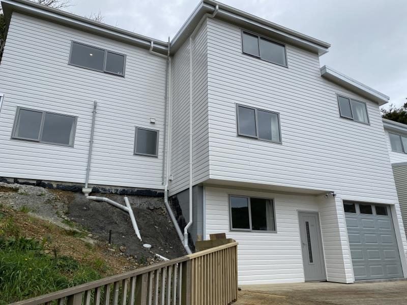 48A Hathaway Avenue, Karori, Wellington - Carousel 1