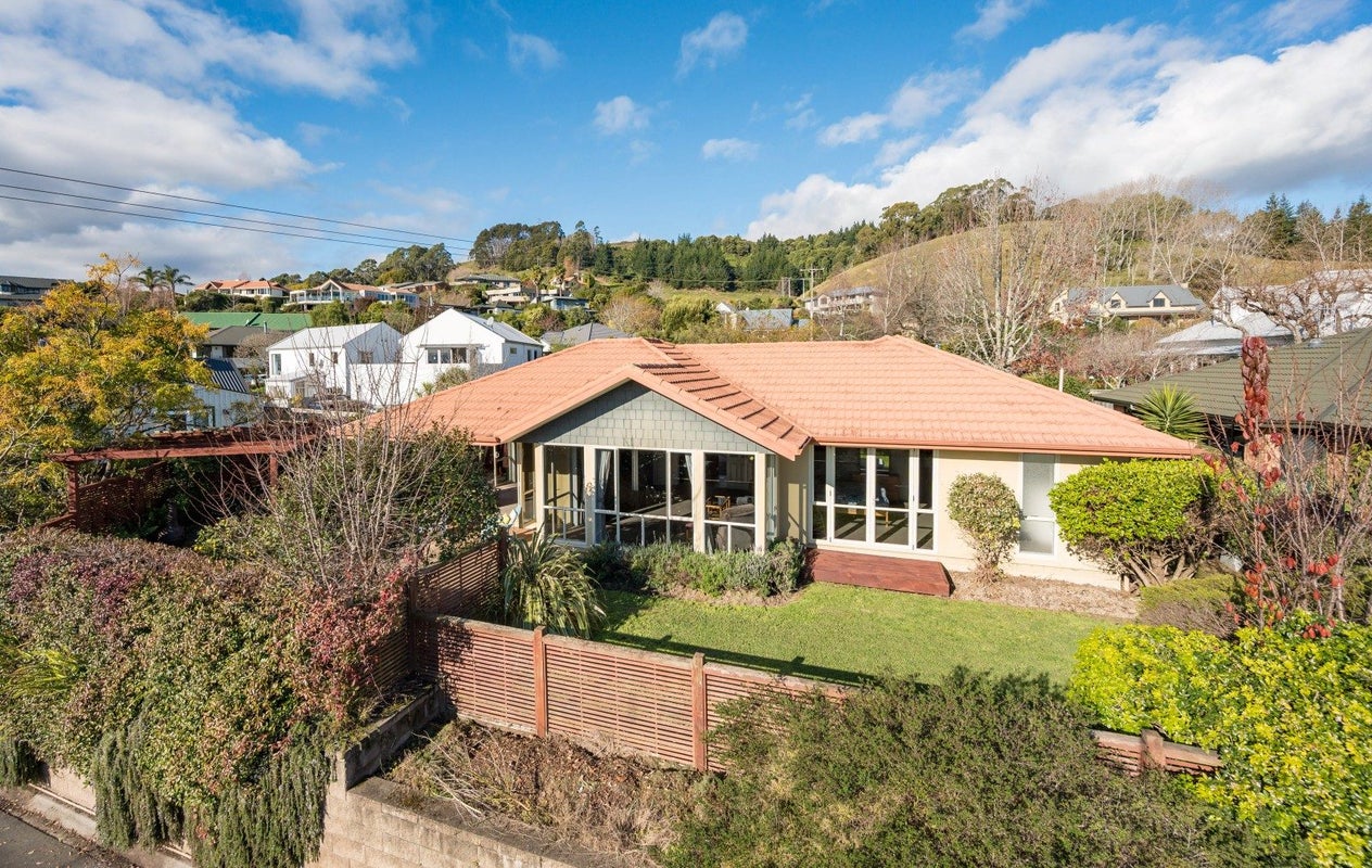447 Suffolk Road, Stoke, Nelson - Carousel 1