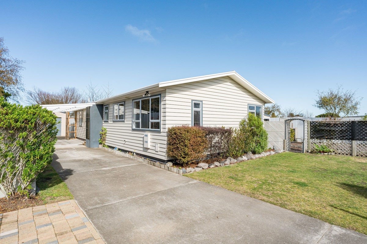 84 Invergarry Road, Hilltop, Taupo - Carousel 1