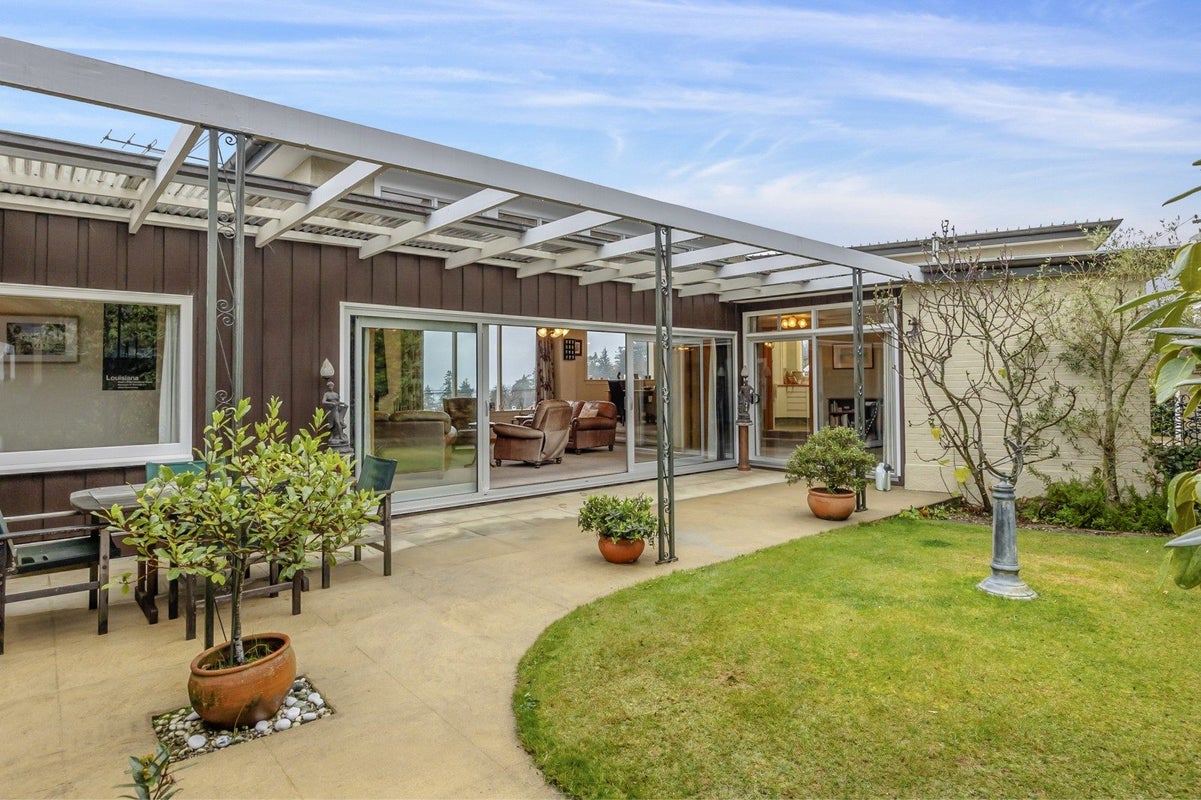 19 Tweed Street, Roslyn, Dunedin - Carousel 19